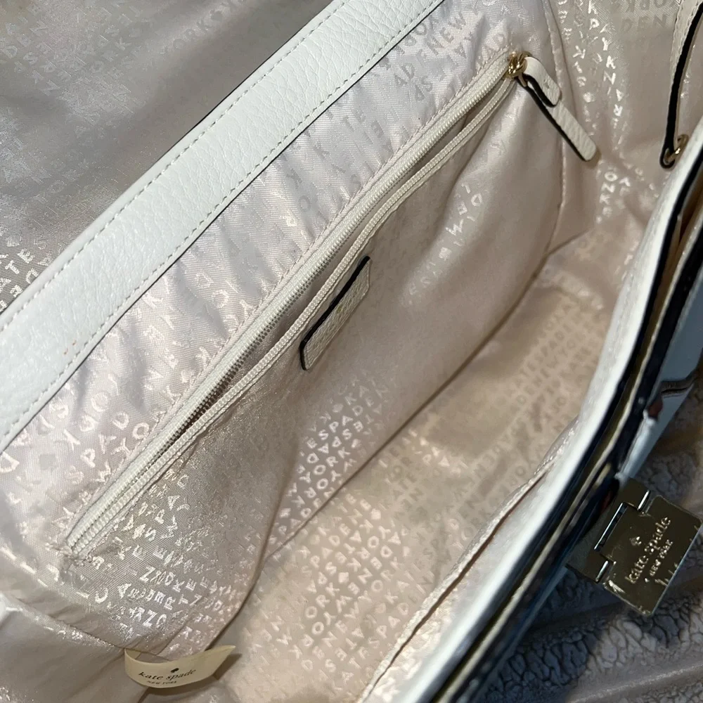 KATE SPADE PURSE - Picture 6 of 7